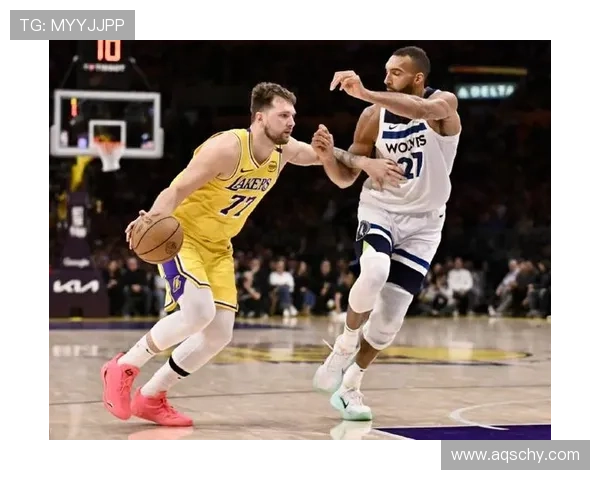 东契奇三双率湖人再横扫森林狼 东契奇三双率湖人再横扫森林狼